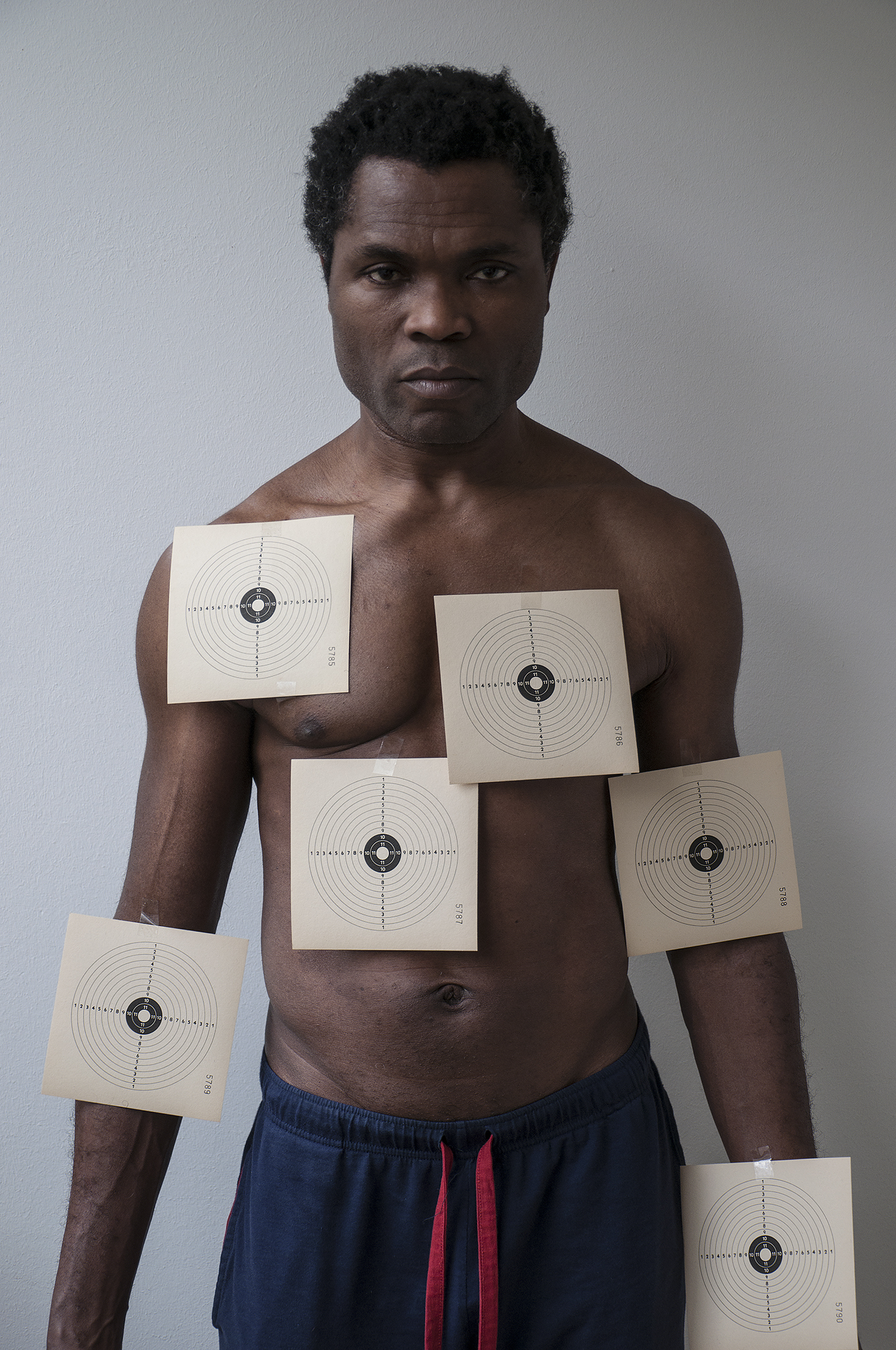 Rahman Hak-Hagir, Alfie Nze – TARGET / STANDING DUCK (2018) Rahman Hak-Hagir, Alfie Nze – TARGET / STANDING DUCK (2018)