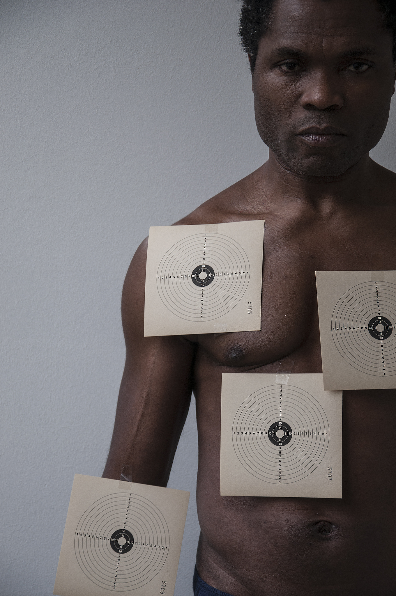 Rahman Hak-Hagir, Alfie Nze – TARGET / STANDING DUCK (2018) Rahman Hak-Hagir, Alfie Nze – TARGET / STANDING DUCK (2018)